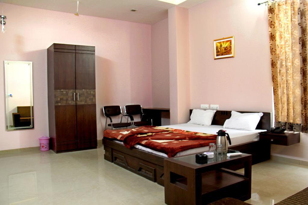 Hotel Shivam Fort View Chittorgarh Экстерьер фото